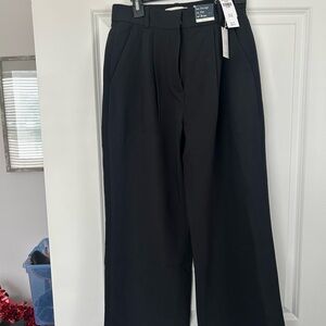 A&F Wide leg Trousers NWT